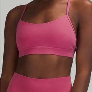 Lululemon Flow Y Nulu Bra *Light Support, A–C Cups Pink Lychee size 2